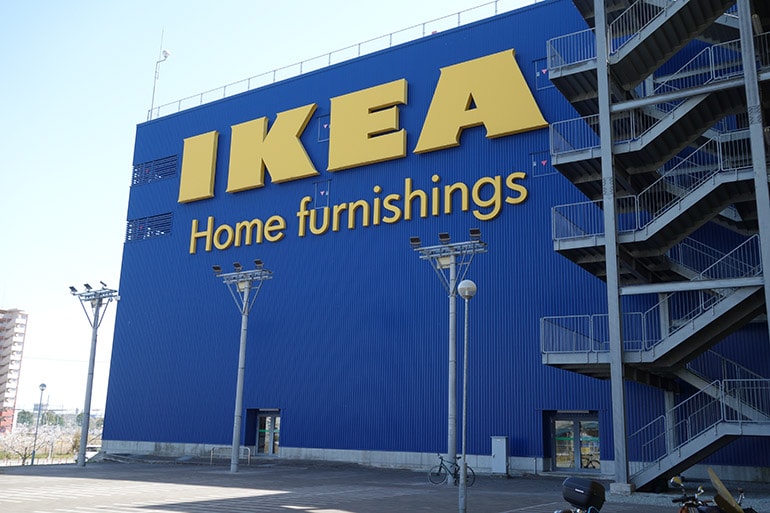 IKEA鶴浜の外観