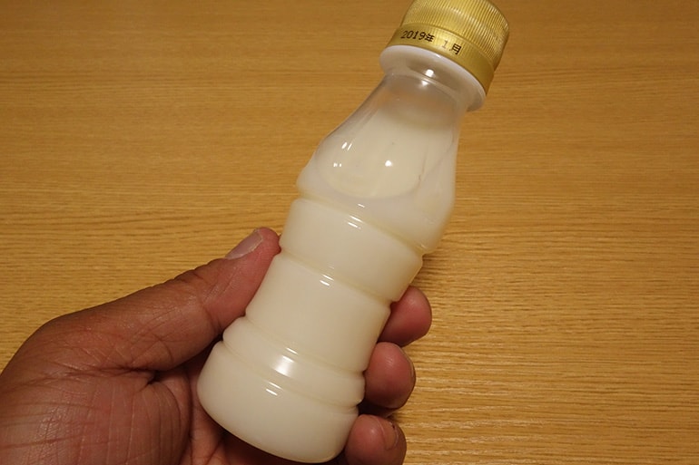 カルピスのL92乳酸菌のボトル（パックを剥がしたところ）