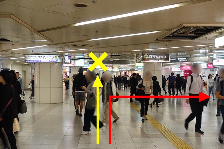 阪神百貨店スナックパークへの経路「曽根崎交差点の地下」