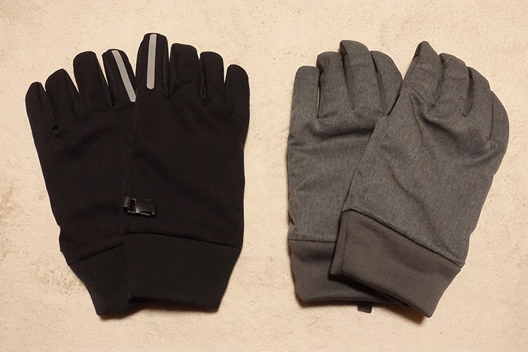 ユニクロの手袋とセブンの手袋